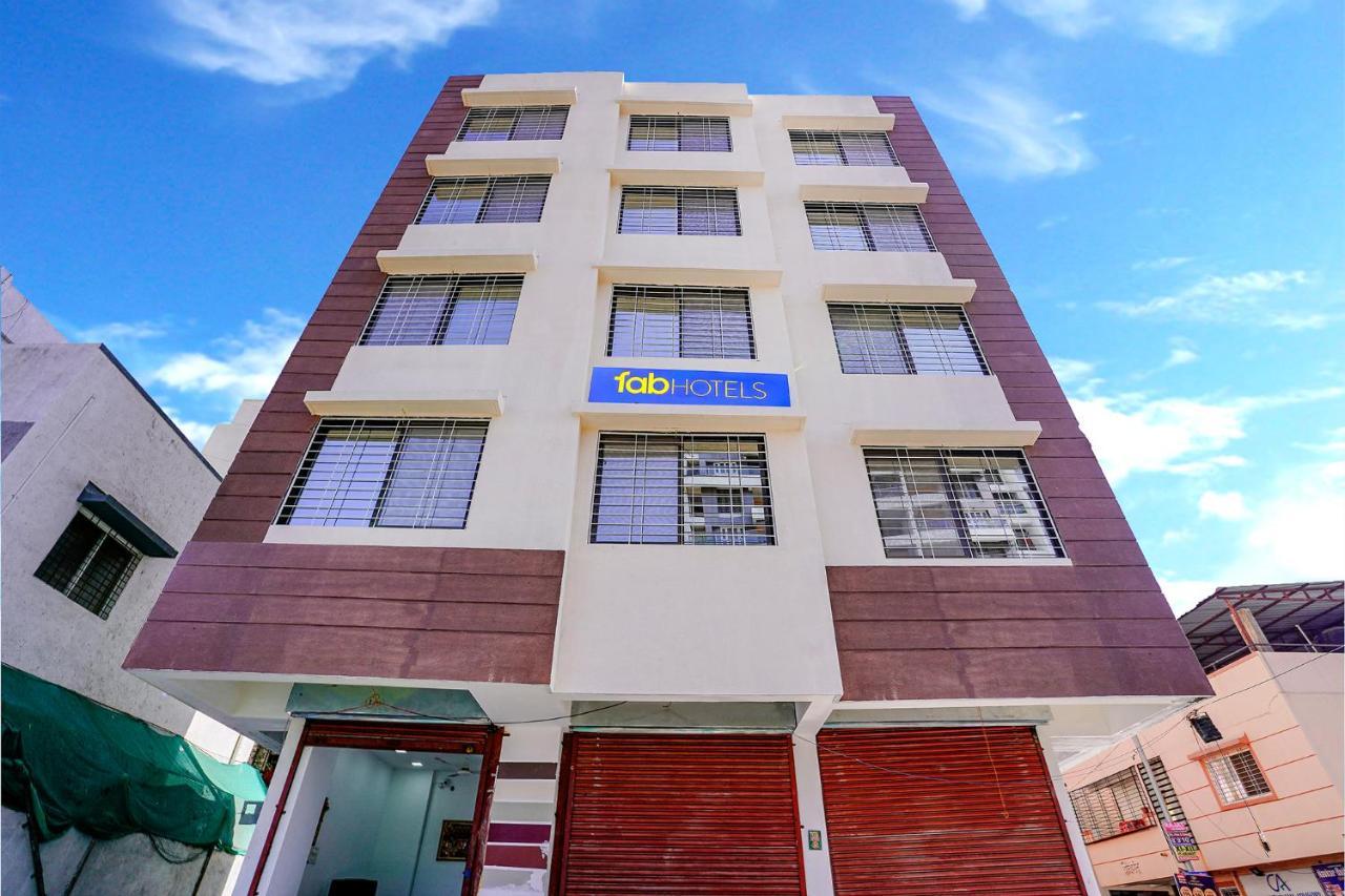 Fabhotel Crystal Inn - Nr Suvarndeep Chowk Pimpri-Chinchwad Exterior foto